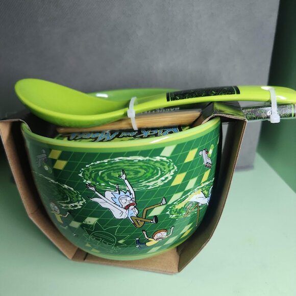 NEW Rick and Morty Ceramic Ramen Bowl With Chopsticks and Spoon Microwave Safe 2 - Picture 15 of 16